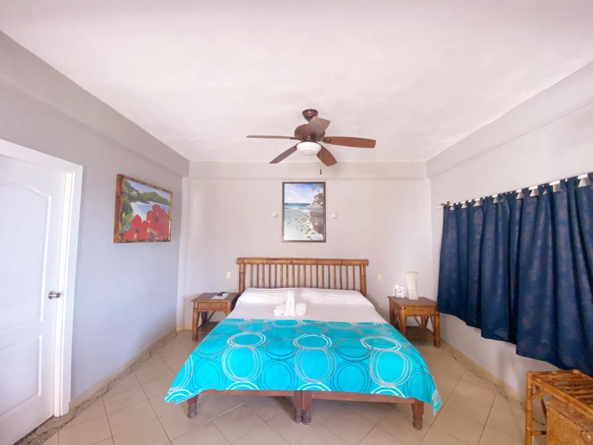 Bungalows La Madera Zihuatanejo Extérieur photo