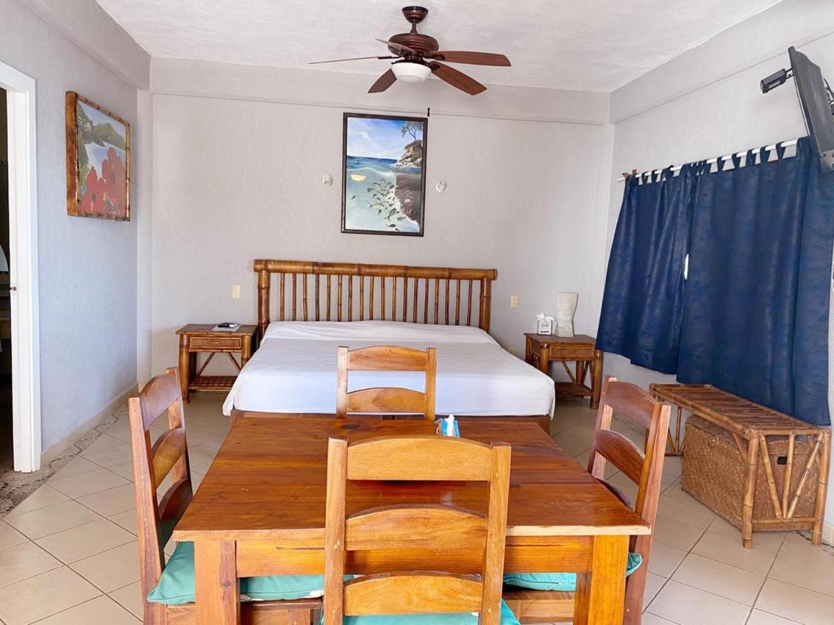Bungalows La Madera Zihuatanejo Extérieur photo