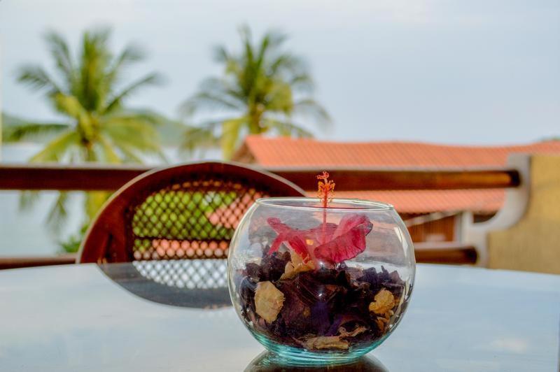 Bungalows La Madera Zihuatanejo Extérieur photo